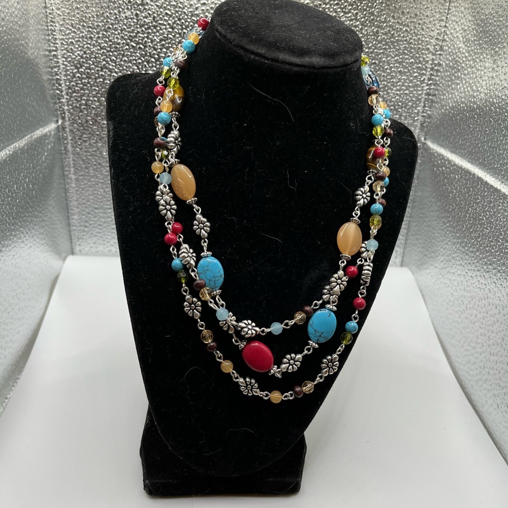NWOT beautiful Necklace